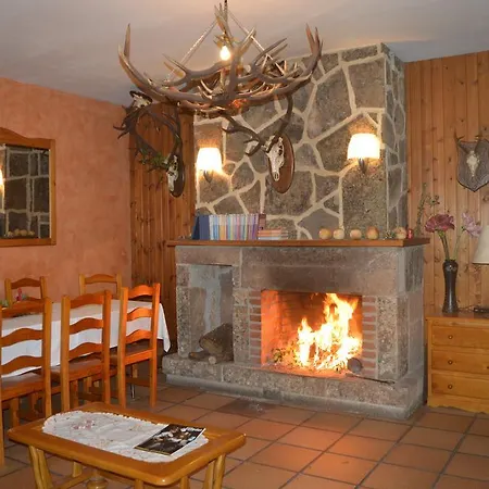 Hostal Revinuesa-3